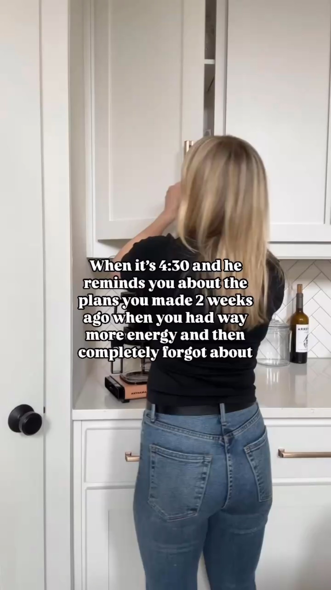 Shop my tee and coffee maker! 🤍🤍🤍 and also… I’m sorry I forgot we made plans… 🤣