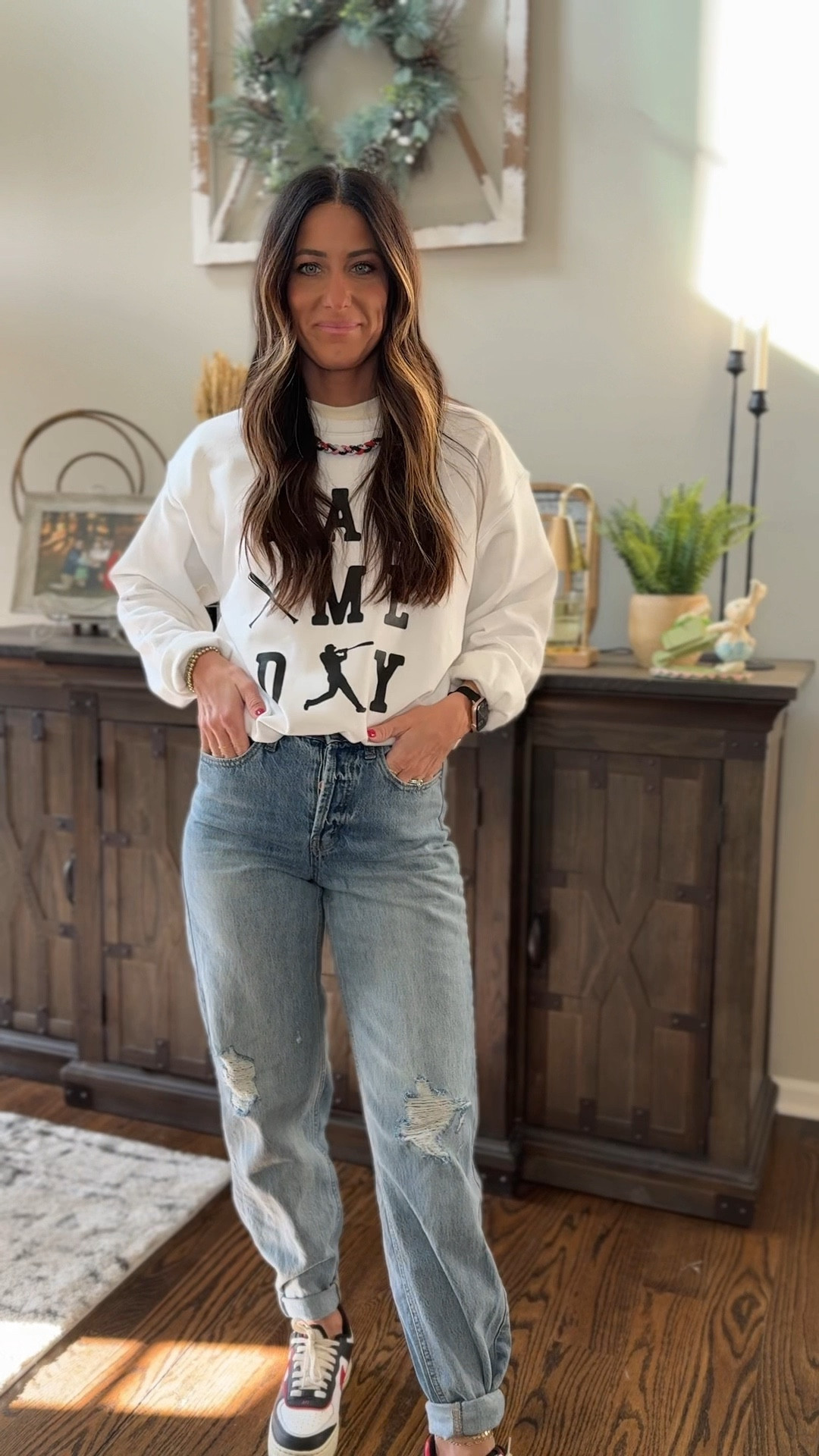 A cute game day fit is essential ⚾️❤️ this one goes out to all the baseball moms who try to not have a panic attack watching our kid on the mound 🫣 

This crew is made from a favorite local small business, but I’ll link similar!

#LTKShoeCrush #LTKSeasonal #LTKFamily