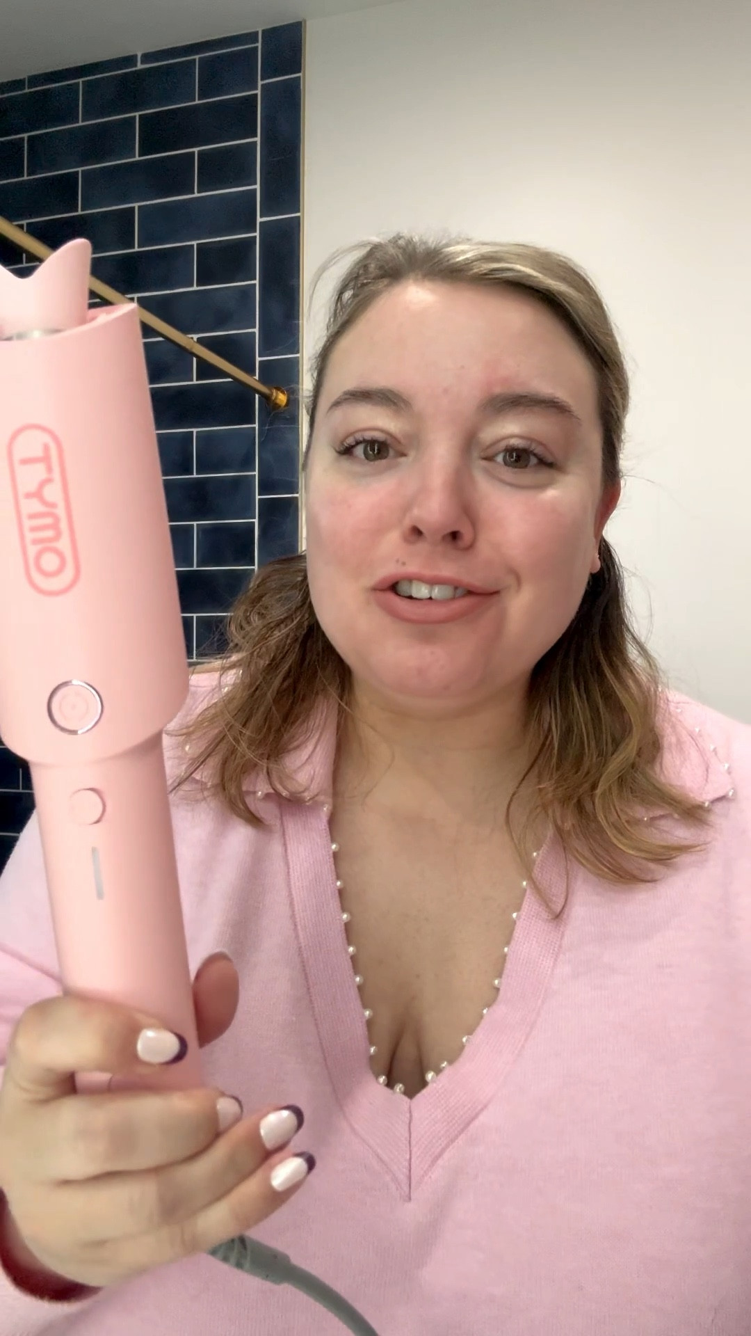 A curling tool that actually works for my fine + thin, shoulder length hair! 💁‍♀️

I kept seeing so many videos with this Tymo curling wand and I wanted to try it for myself. It took a few tries to get used to it, but now I love it. It’s so easy to use! 🫶🏼

#LTKBeauty #LTKgrwm #LTKPlusSize