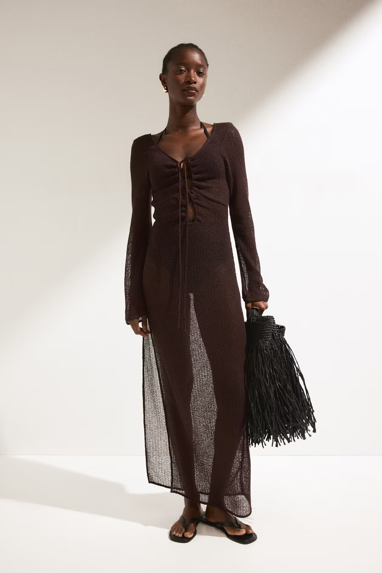 Loose-knit beach dress | H&M (UK, MY, IN, SG, PH, TW, HK)