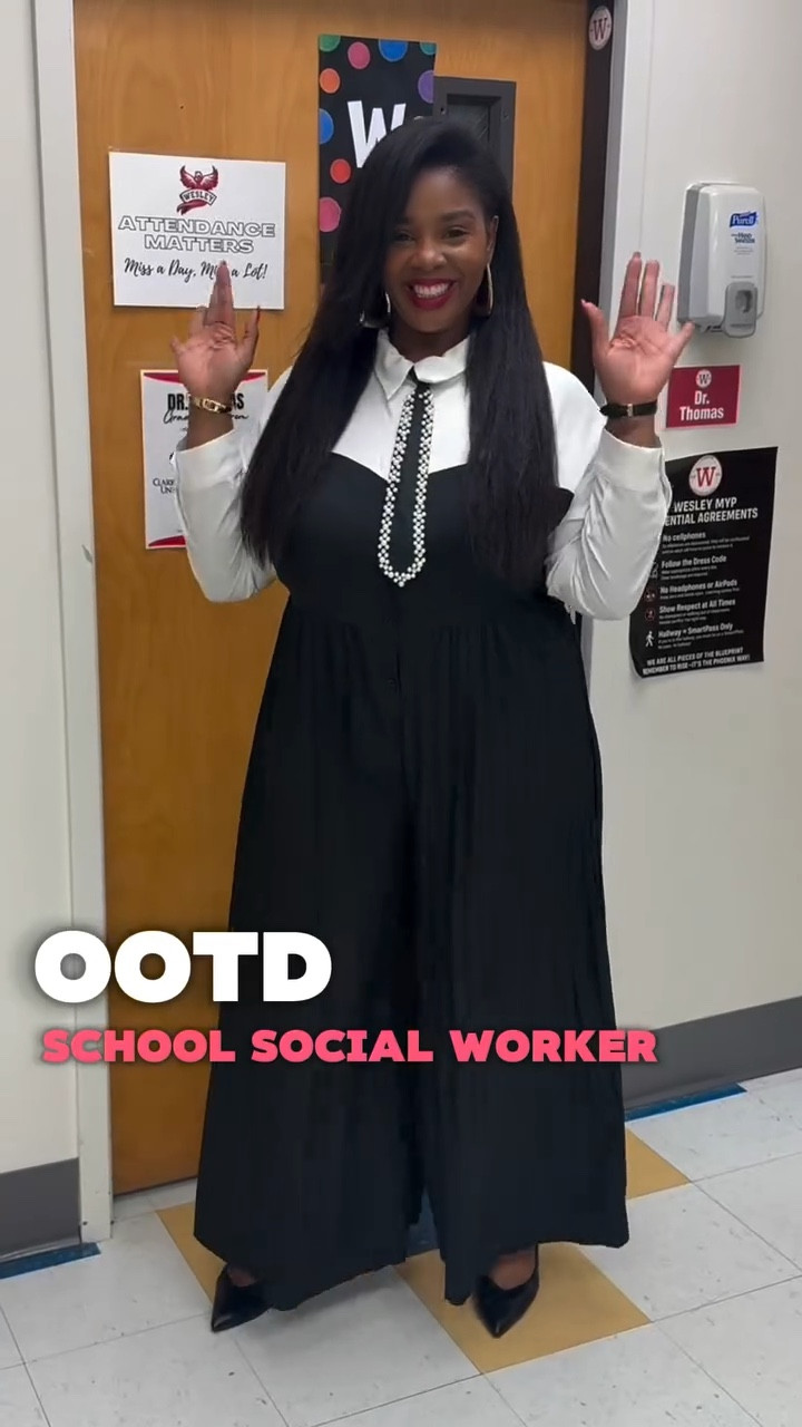 Which 👀 is your favorite?! 🍁

Happy Fashion Friday! 👠 It’s fall break & I’m dropping fall inspo because I didn’t drop my video last week because of my book release so BAM! Here it goes! 🥰

Comment ”FALL” for links 🔗 to my looks! #fallfashiontrends #plussizefallfashion #fallfashioninspo