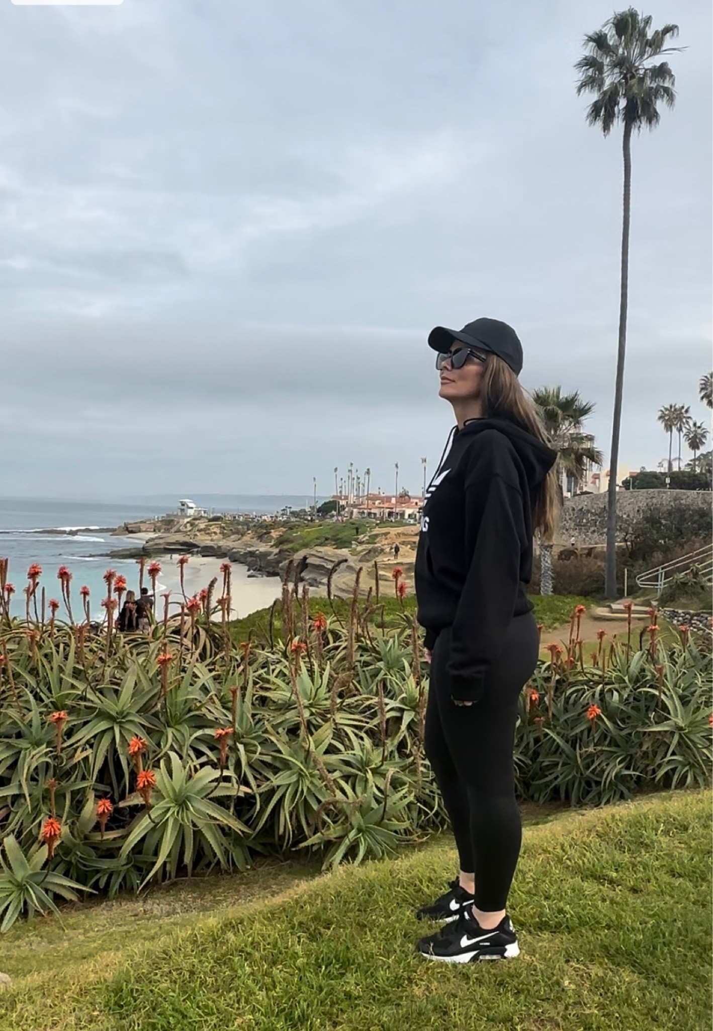 The perfect athleisure daytime look. 🖤

#LTKfindsunder50 #LTKfitness #LTKsalealert