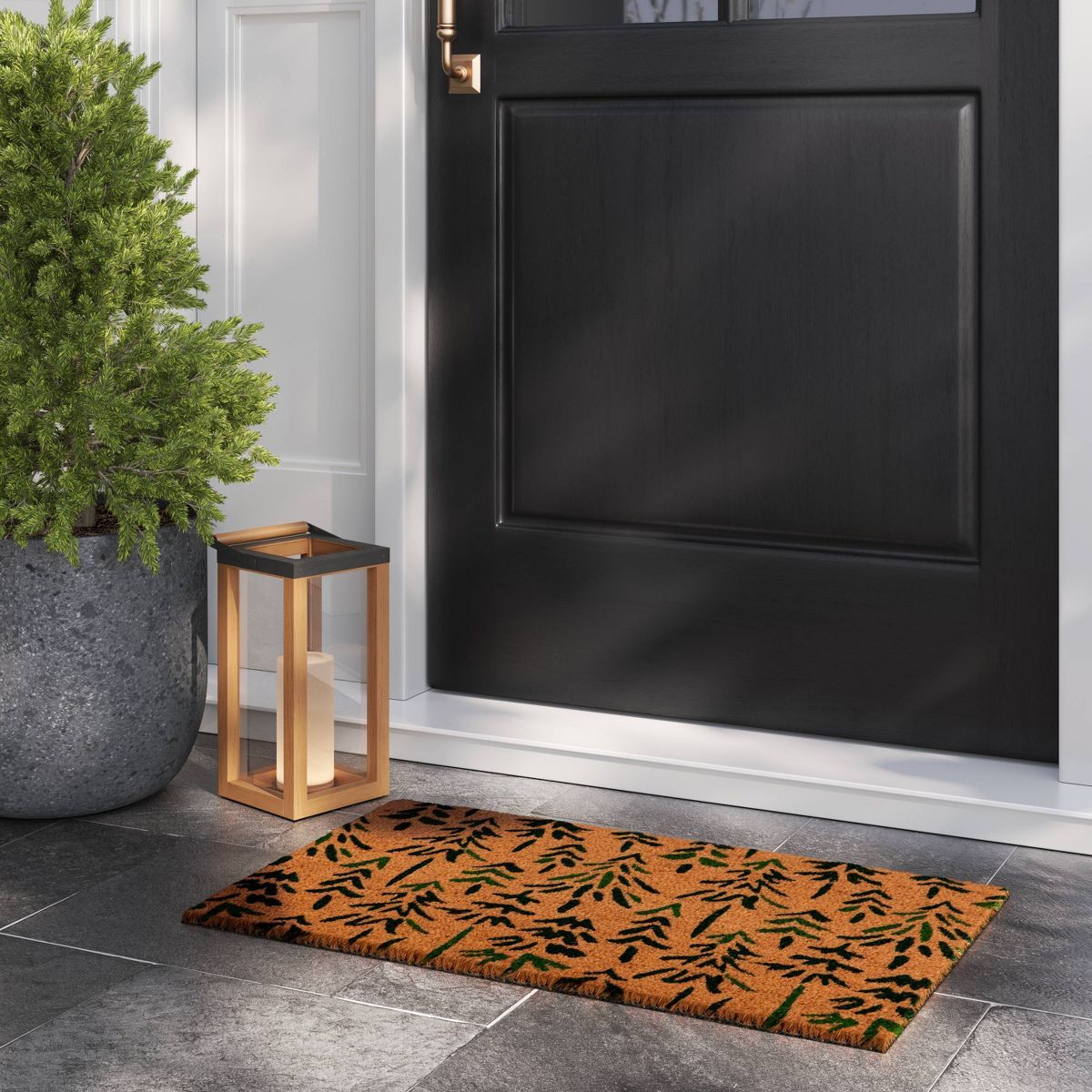 1'6"x2'6" Christmas Tree Coir Doormat Green - Threshold™ | Target