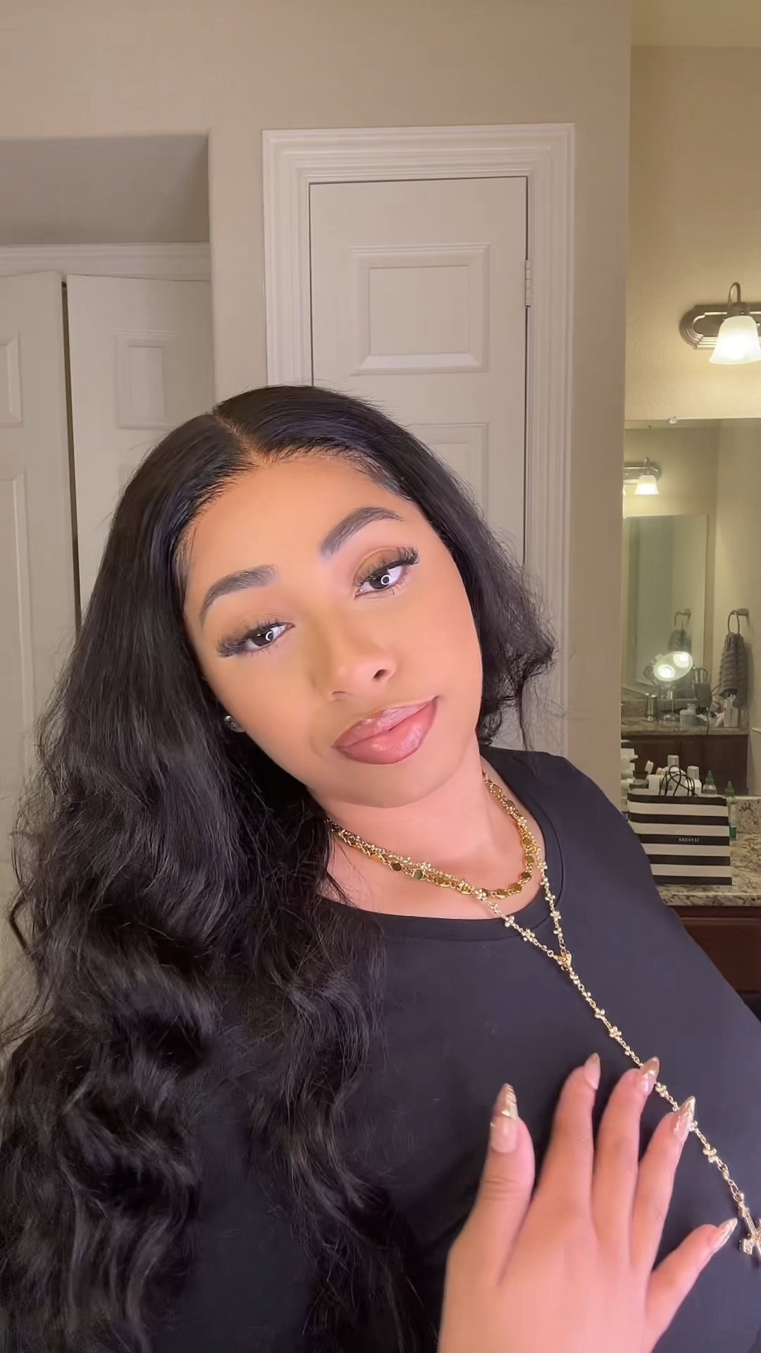 READY TO WEAR SHEIN WIG 😍🔥🔥 I got the 30 inch , 180* density with 6x4 lace! I’m 5’7 and it is longgggg 🙌🏽

#LTKU #LTKSaleAlert #LTKBeauty