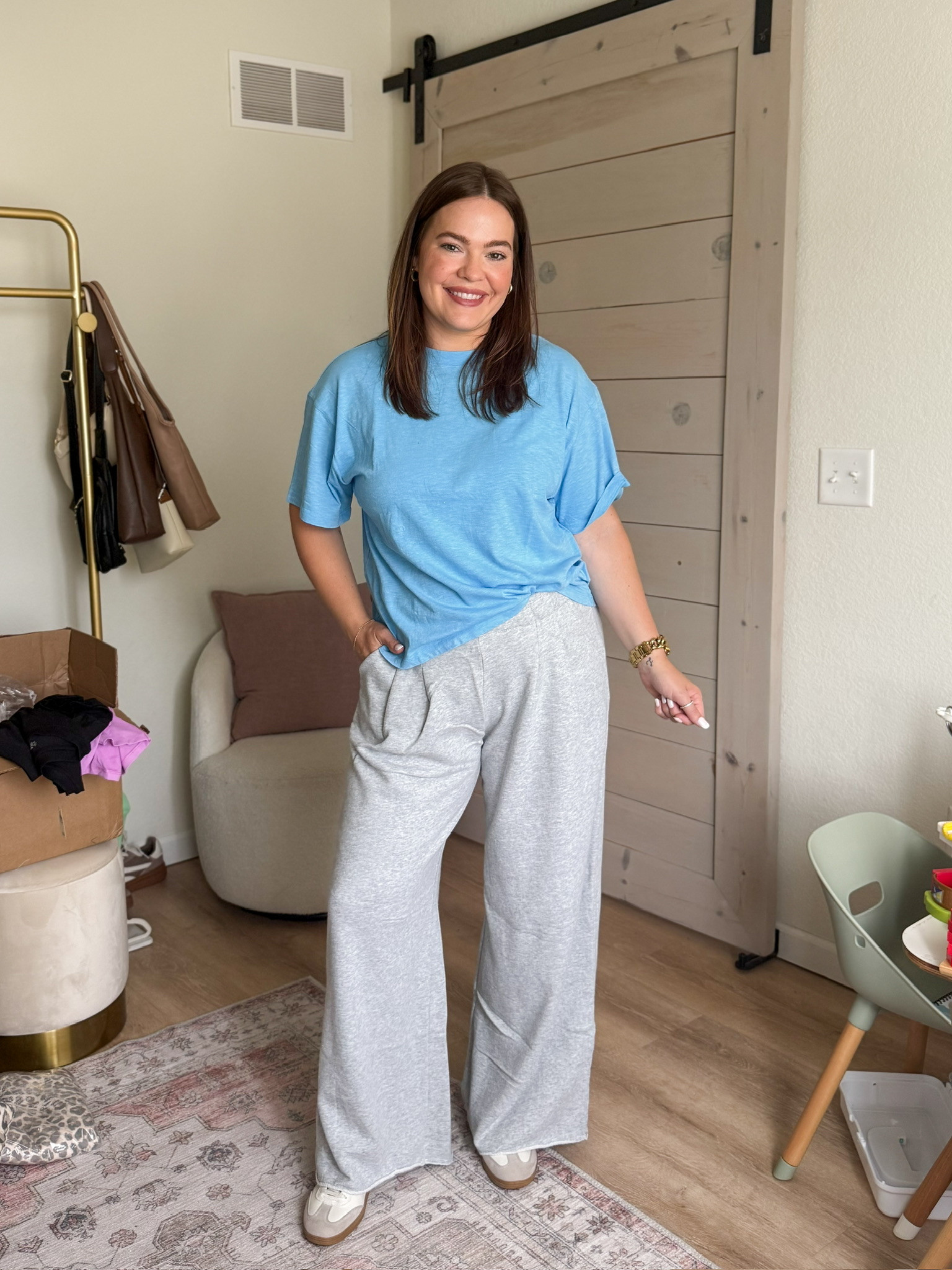 Summer to Fall transition Aerie look! 
Size M T-shirt 
Size M Pants 

#MidsizeFashion
#MidsizeStyle
#MidsizeMom
#MidsizeMomStyle
#MidsizeOutfits
#MidsizeOutfitInspo
#MomStyle
#MomOutfits
#MomFashion
#SummerToFall
#SummerToFallOutfits
#TransitionalOutfits
#FallTransitionOutfits
#SummerFallStyle
#EarlyFallOutfits
#FallOutfitInspo
#FallFashion
#FallStyle
#CasualMomStyle
#EverydayMomStyle
#EverydayOutfits
#CasualOutfits
#MomUniform
#RealMomStyle
#OutfitInspiration
 

 #LTKootd #LTKmomlife #LTKMidsize