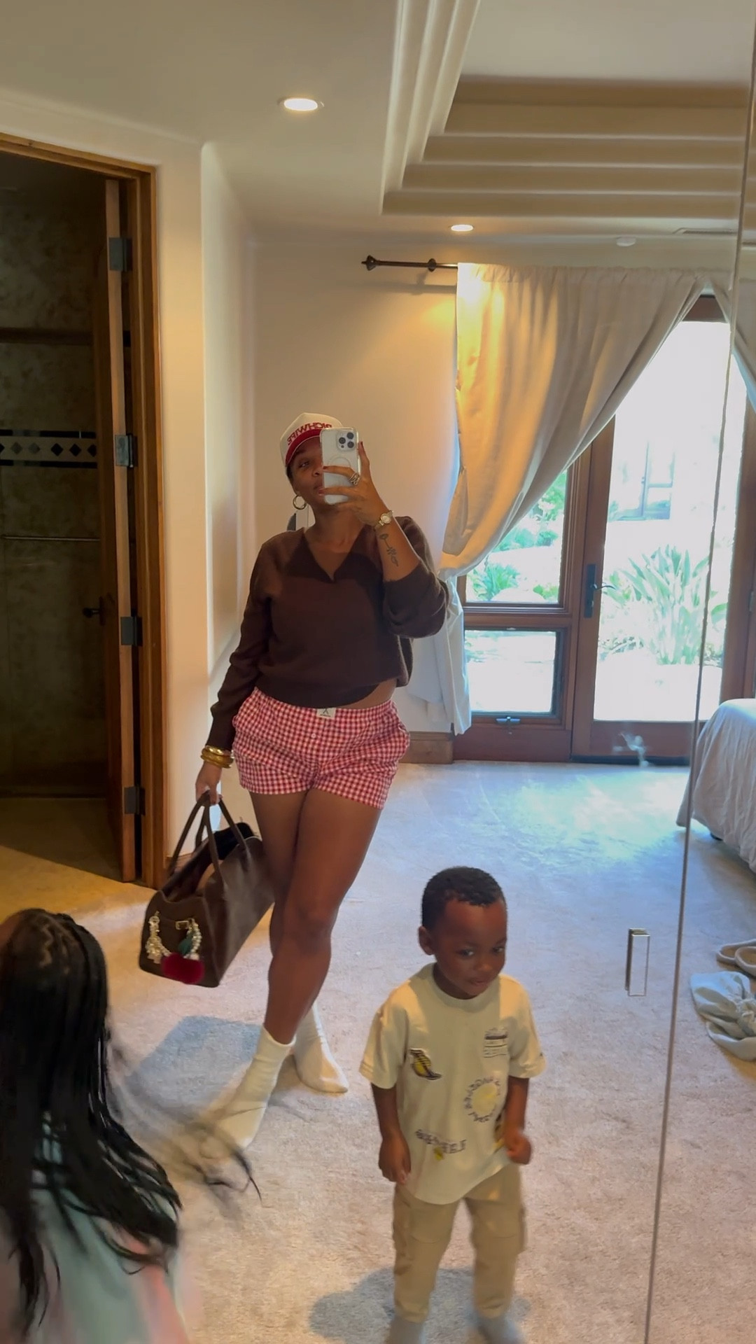 a little red velvet moment - perfect for this transitional fall weather featuring my minions 🤩

size medium in sweater + shorts! 

#LTKTall #LTKMidsize #LTKSeasonal