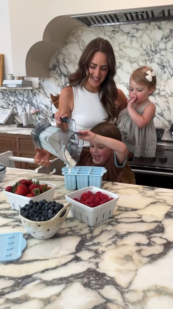Finding fun activities to do during the summer with the kids ☀️ the perf popsicle recipe using our Vitamix!

#LTKmomlife #LTKdayinmylife #LTKKids