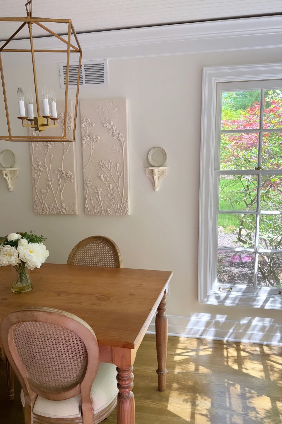 French style kitchen. Amazon kitchen. Breakfast nook.  gold lighting. 

#LTKHome #LTKFindsUnder50 #LTKFamily