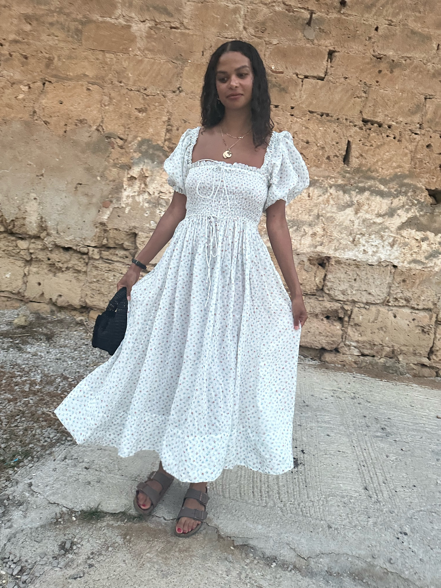 White dress, holiday dress, cottage core, puff sleeves, poplin dress, maxi dress 

#LTKparties #LTKHoliday #LTKtravel