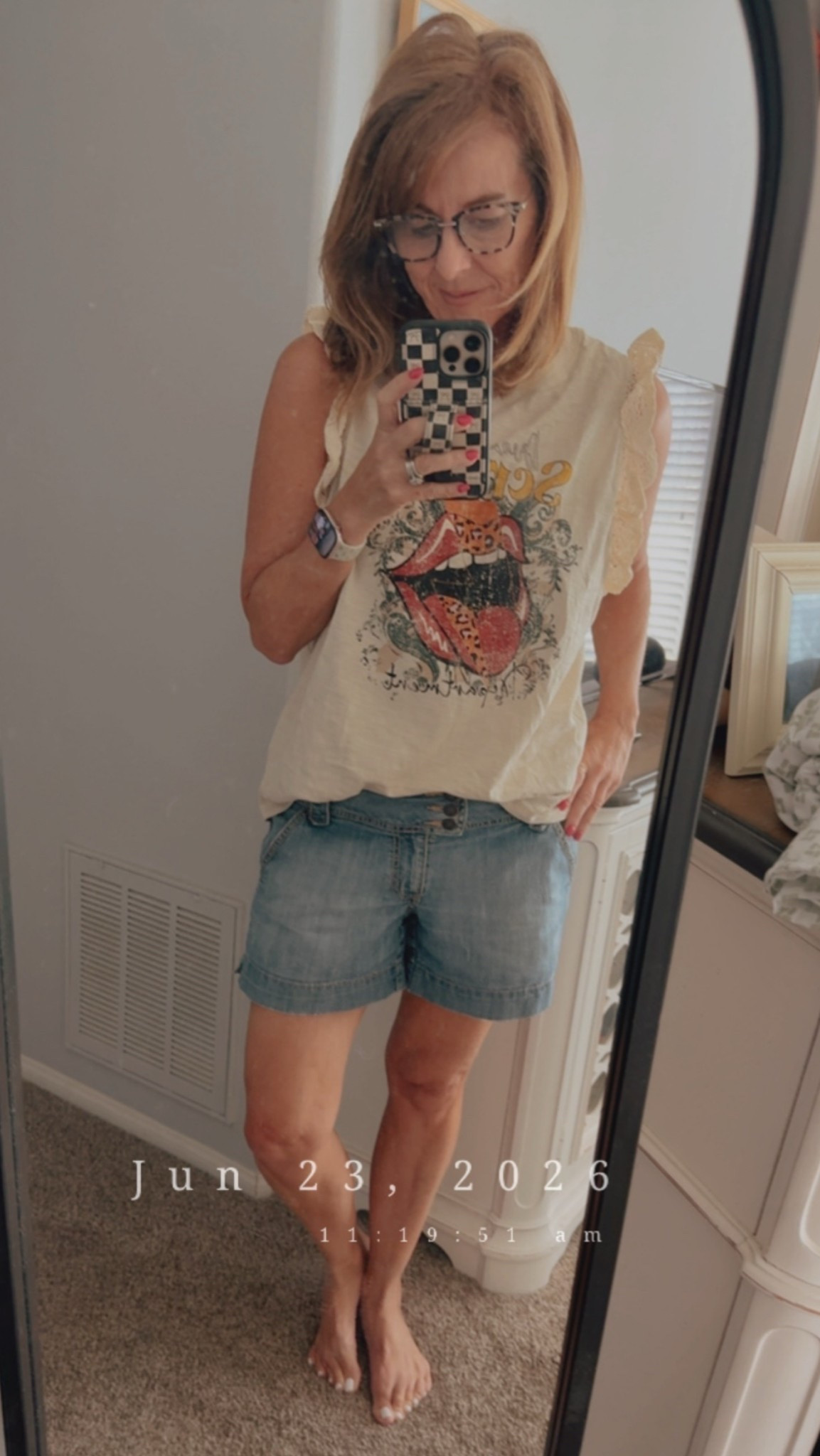 Link won’t connect.  
Top is SHEIN - bohemela vintage casual crew neck only $8.37

#LTKdayinmylife
