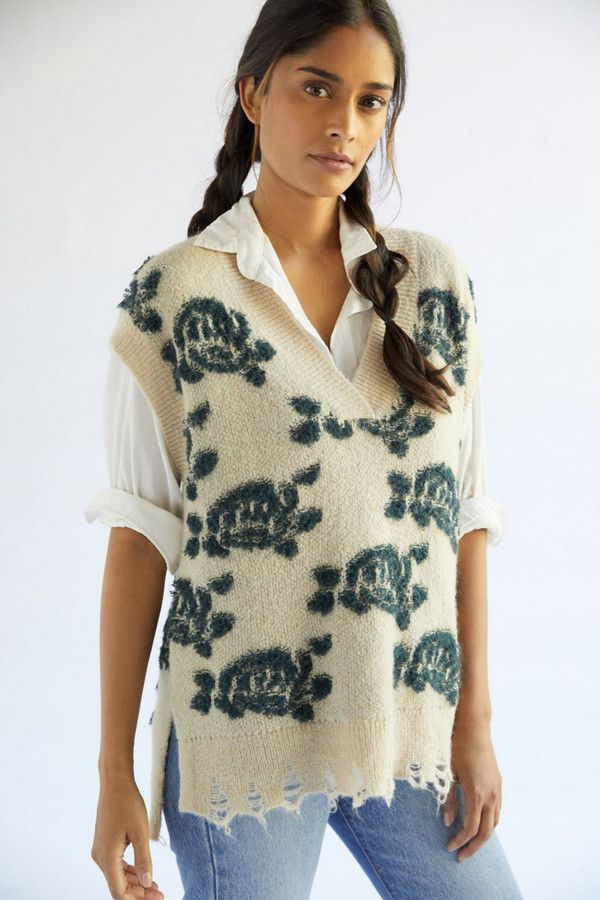 Distressed Floral Sweater Vest | Nuuly