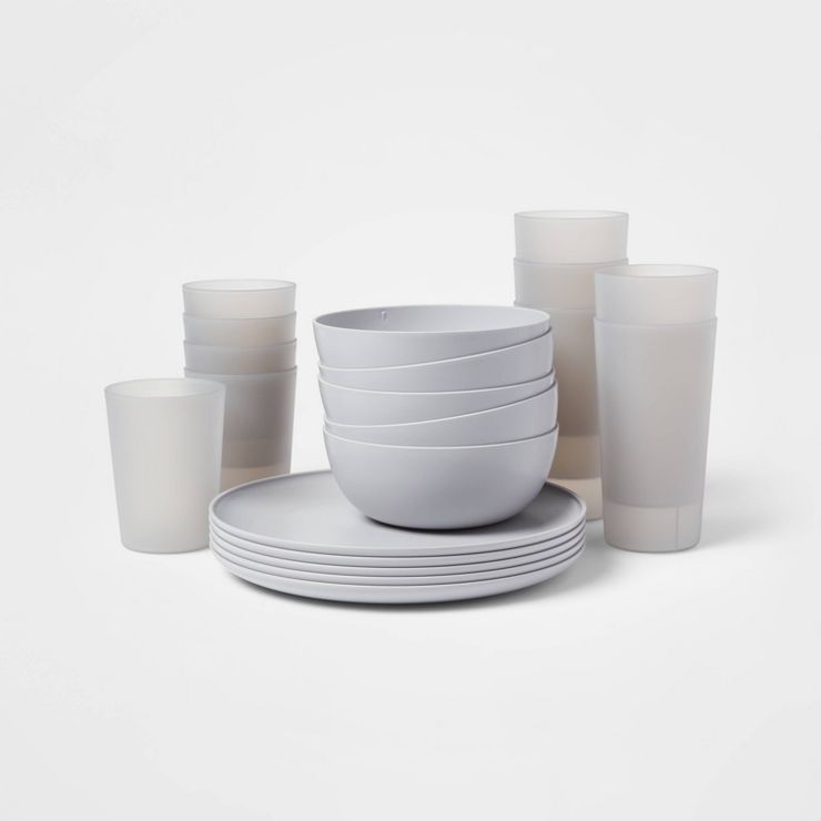 20pc Plastic Dinnerware Set - Room Essentials™ | Target