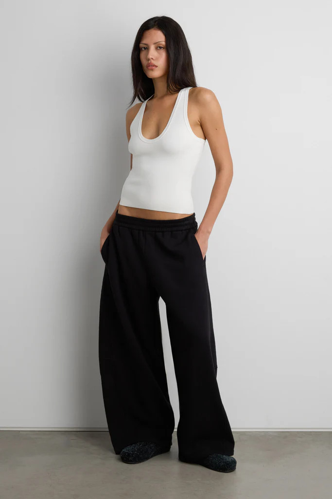 FLEECE STUDIO BARREL LEG SWEATPANT | OAK + FORT