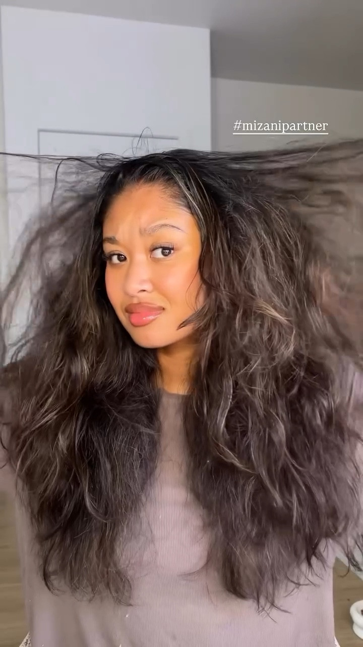 before and after using Mizani, my hair feels soft, smoothe and way more hydrated

Everything I use is linked here
https://liketk.it/5PJbn

 #mizanipartner @mizani #liketkit @shop.ltk