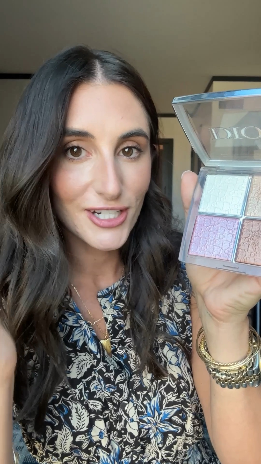 Tonight’s makeup look for an easy glam! 🩷 lip shades: coconut and check me out 

#LTKCon #LTKFindsUnder50 #LTKParties