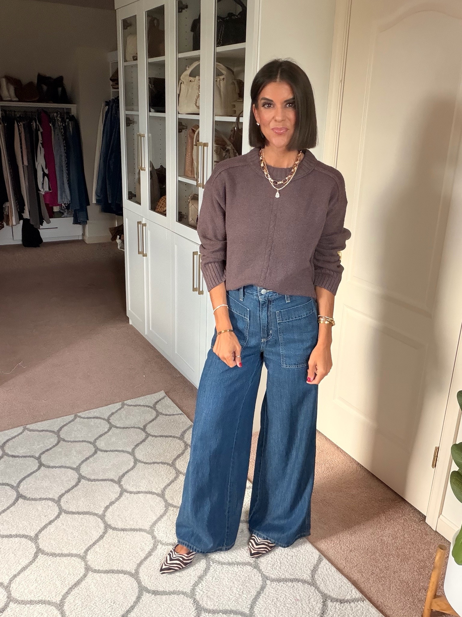Target sweater on sale! Size xs 
Size 0 in jeans

#LTKSaleAlert #LTKOver40 #LTKootd