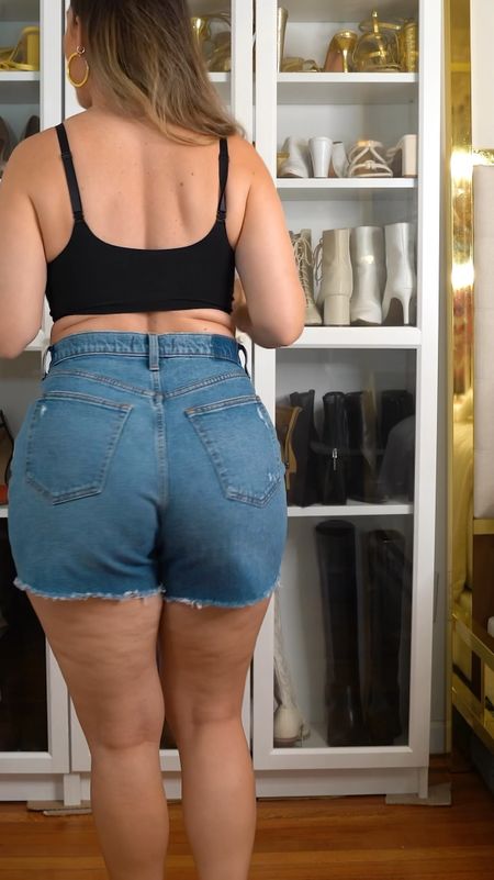 All shorts listed under this one pair. 

Wearing my regular size 29” (or size 8)

#LTKMidsize