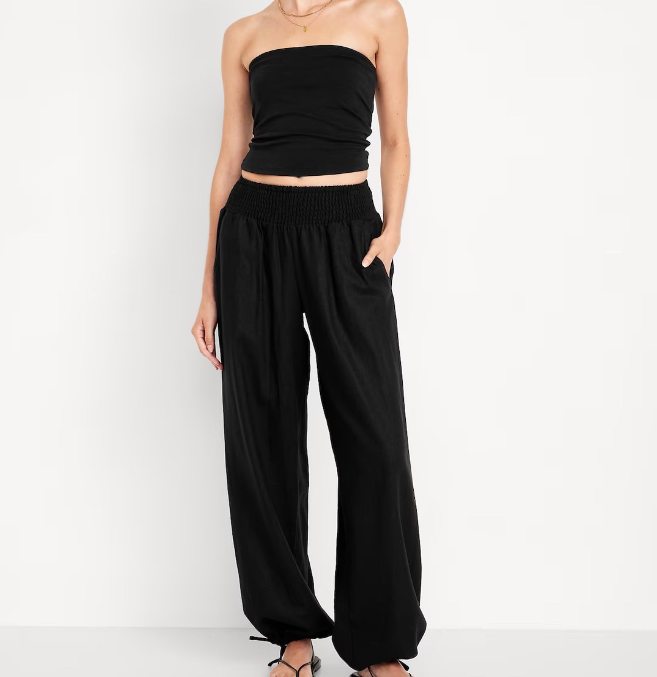 Old Navy linen
Summer  

#LTKSaleAlert #LTKFindsUnder50 #LTKStyleTip