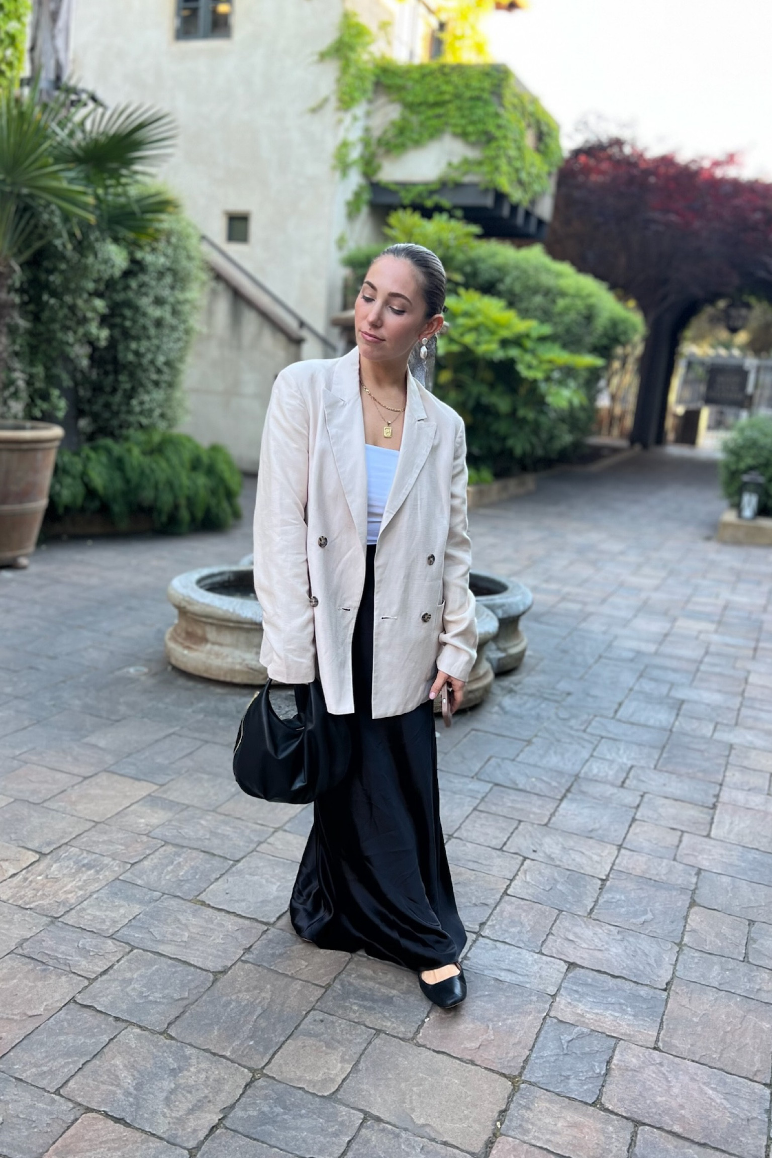 Vacation fit for Napa! 

Bachelorette Outfits, Vacation Outfit, Spring Outfit, Date Night, Night Out, Silk Maxi, Linen Blazer

#LTKTravel #LTKSeasonal #LTKStyleTip