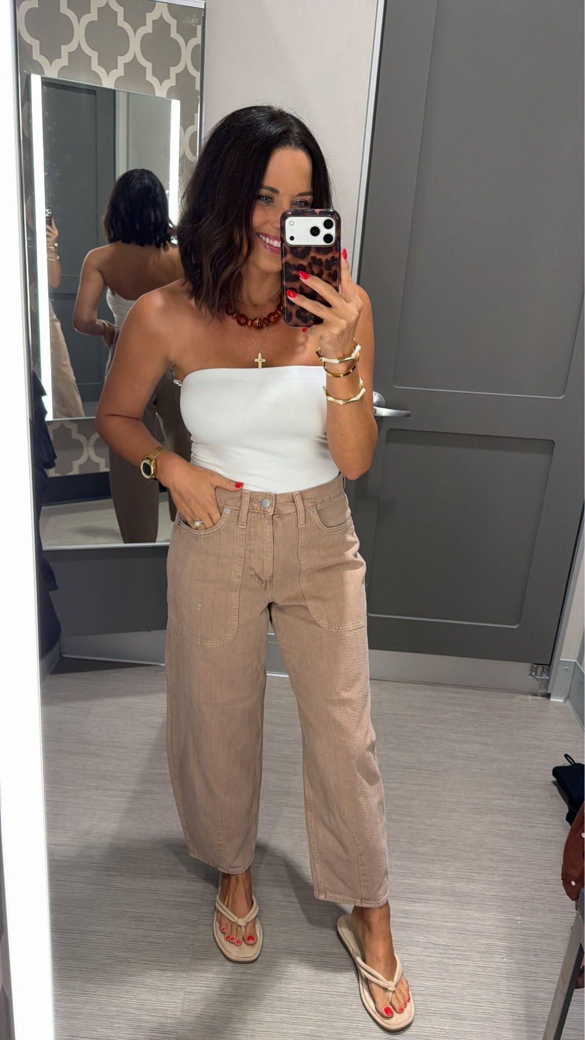 These neutral jeans are SO good 🤎 They have that relaxed, lived-in look but are still really flattering. I love them paired with a simple tube top for an easy summer outfit, but they’ll be so cute with sweaters and boots this fall too! Definitely one of those pieces you’ll wear year-round.

✨ Wearing size XS
✨ 5’3” for reference

#TargetStyle #TargetFashion #TargetFinds #TargetNewArrivals #NeutralStyle #EverydayOutfit #AffordableFashion #CasualStyle #FallTransition #LTKStyle #LTKCreator #BudgetFashion