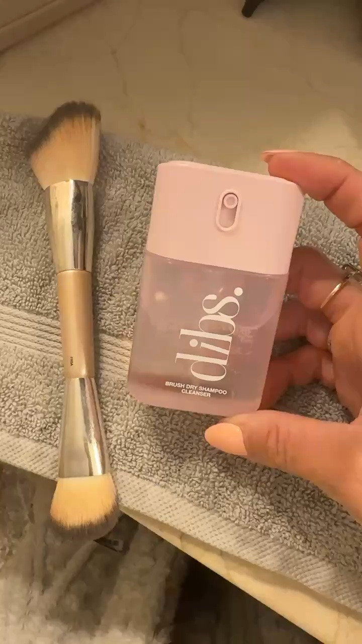 New @DIBS Beauty Dry Shampoo for your makeup brushes!

#LTKBeauty