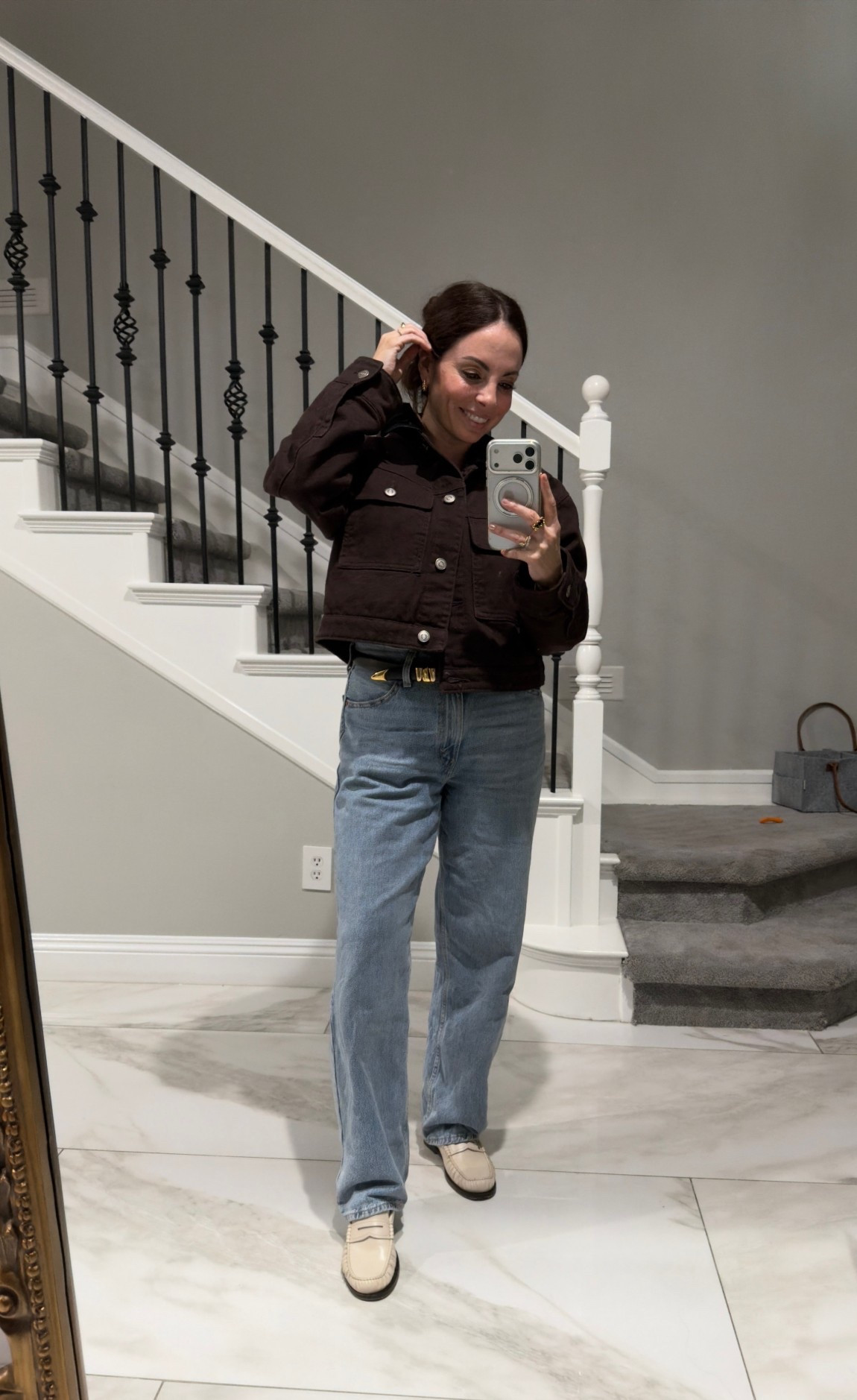 Today’s  fit 🤎

Levi’s baggy dad jeans 30% OFF


#LTKFindsUnder100 #LTKSaleAlert #LTKStyleTip