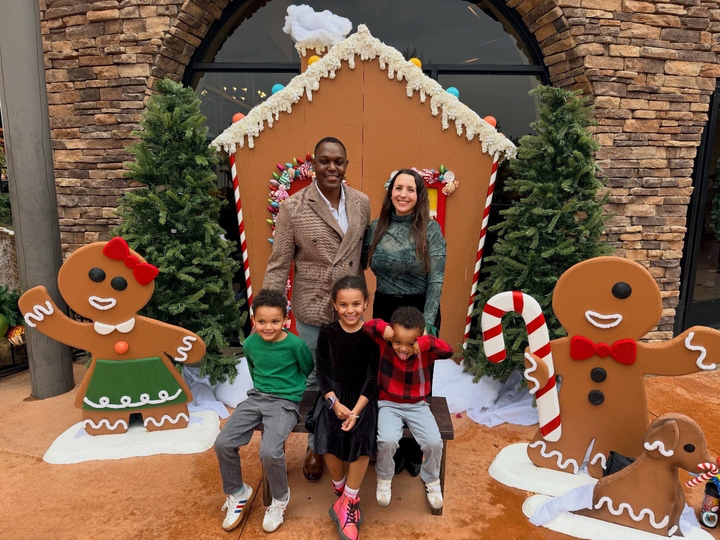 Merry Christmas Eve from the Chibonga’s! 🎄 

I’m grateful for another year with this amazing family of mine. We had a busy day keeping the magic alive and celebrating the birth of Jesus at church. Have a beautiful and blessed day, friends! I hope you get everything you’ve been wishing for this year!


#LTKootd #LTKHoliday #LTKmomlife