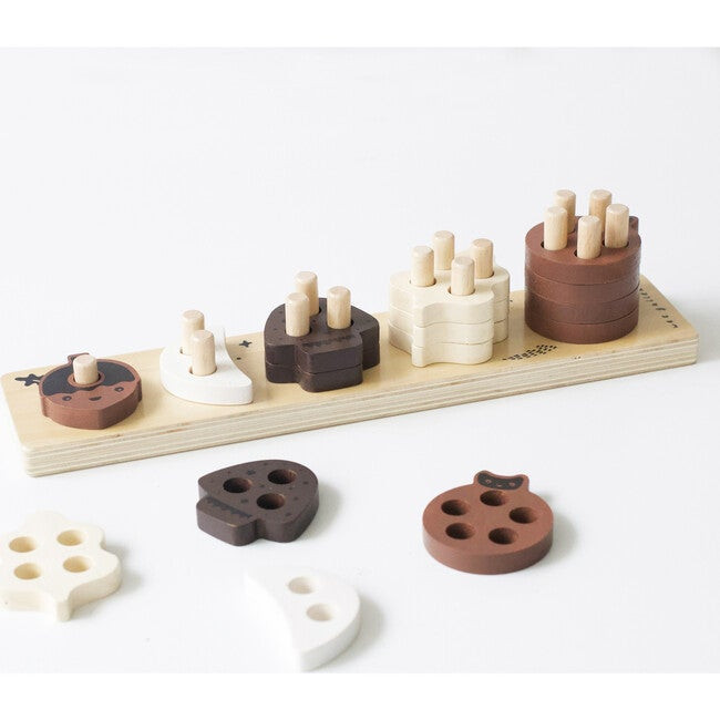 Wee Gallery Count and Stack Toy | Maisonette