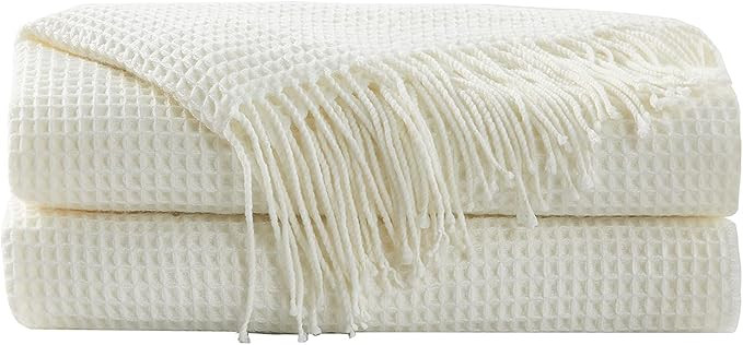Hansleep Throw Blanket for Couch Sofa Bed Chairs, Soft Fuzzy Knit Blanket with Decorative Tassels... | Amazon (US)
