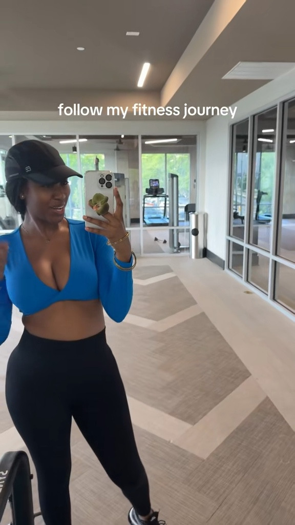 Follow for the best workout outfits!

#LTKFindsUnder50 #LTKActive #LTKSummerEdit