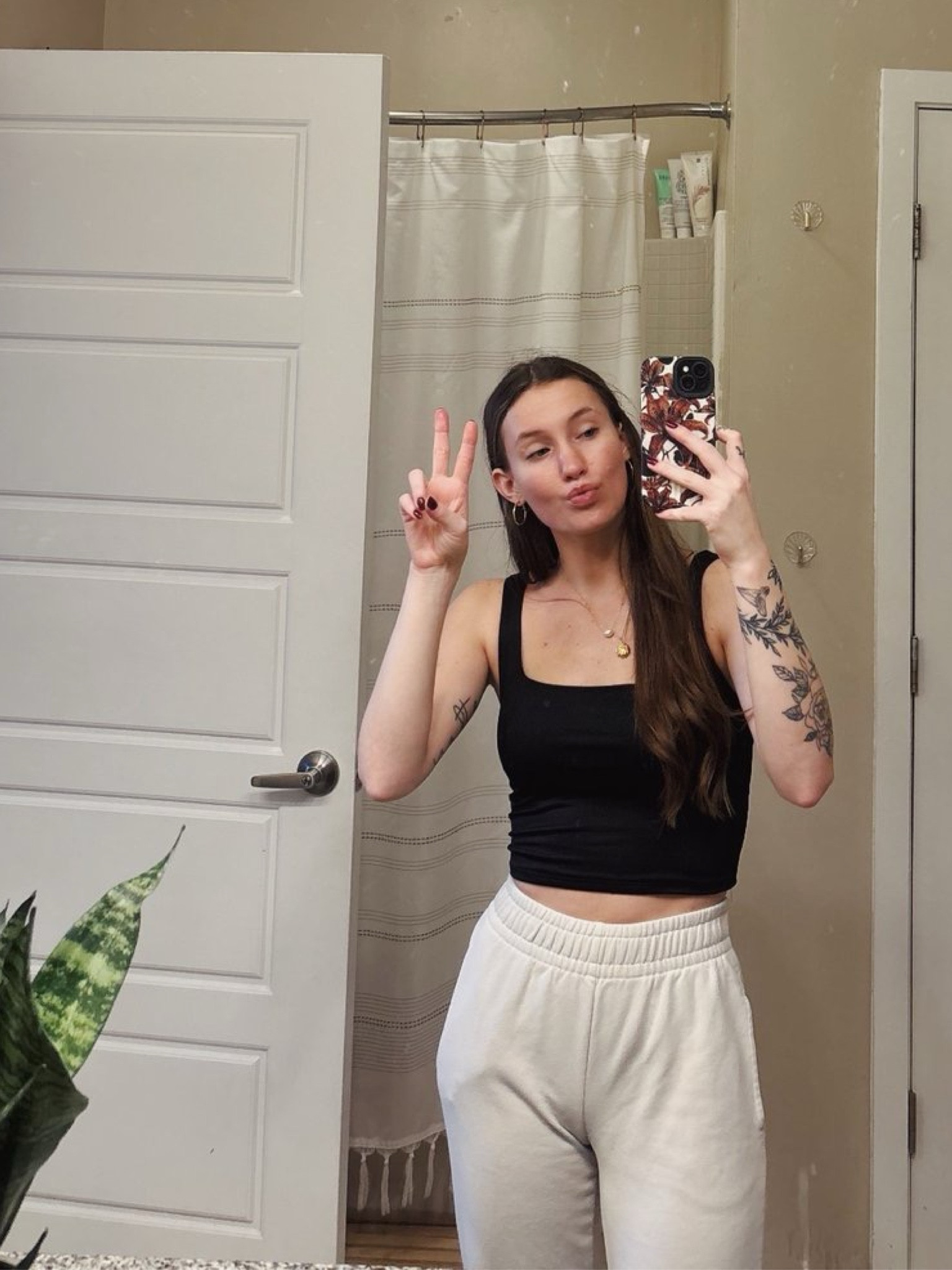Just lounging around home today 🌝

Loungewear, neutral outfit, cozy outfit, sweats, flare sweatpants

#LTKHome #LTKActive #LTKGiftGuide