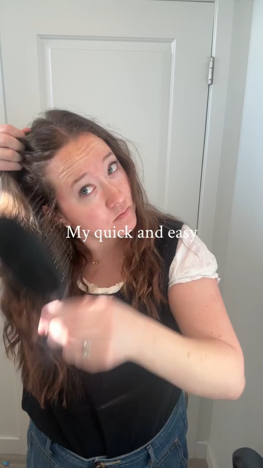 Between my natural curls and my baby hairs, a slick back style is hard to accomplish. I finally got it down and have loved using @theponypick smoothie bundle to make it happen. 

I use the smoothing brush to smooth out all the hairs (not just the top layer) and the pomade stick to keep the crazy tiny hairs in place. 🙌

If you want to try it, they gave me a code so you guys can save $$ on your order. The code is LINDSAY 🎀

#hairstyles #longhair #halfuphalfdownhairstyle