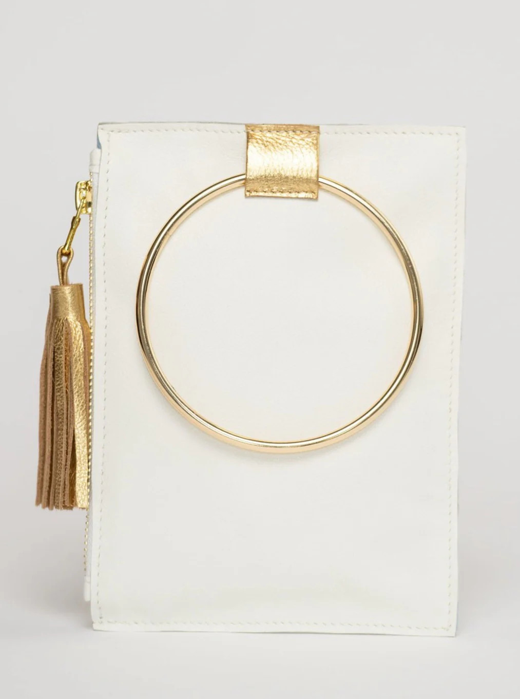 The Metal Ring Wristlet | White | Beau & Ro