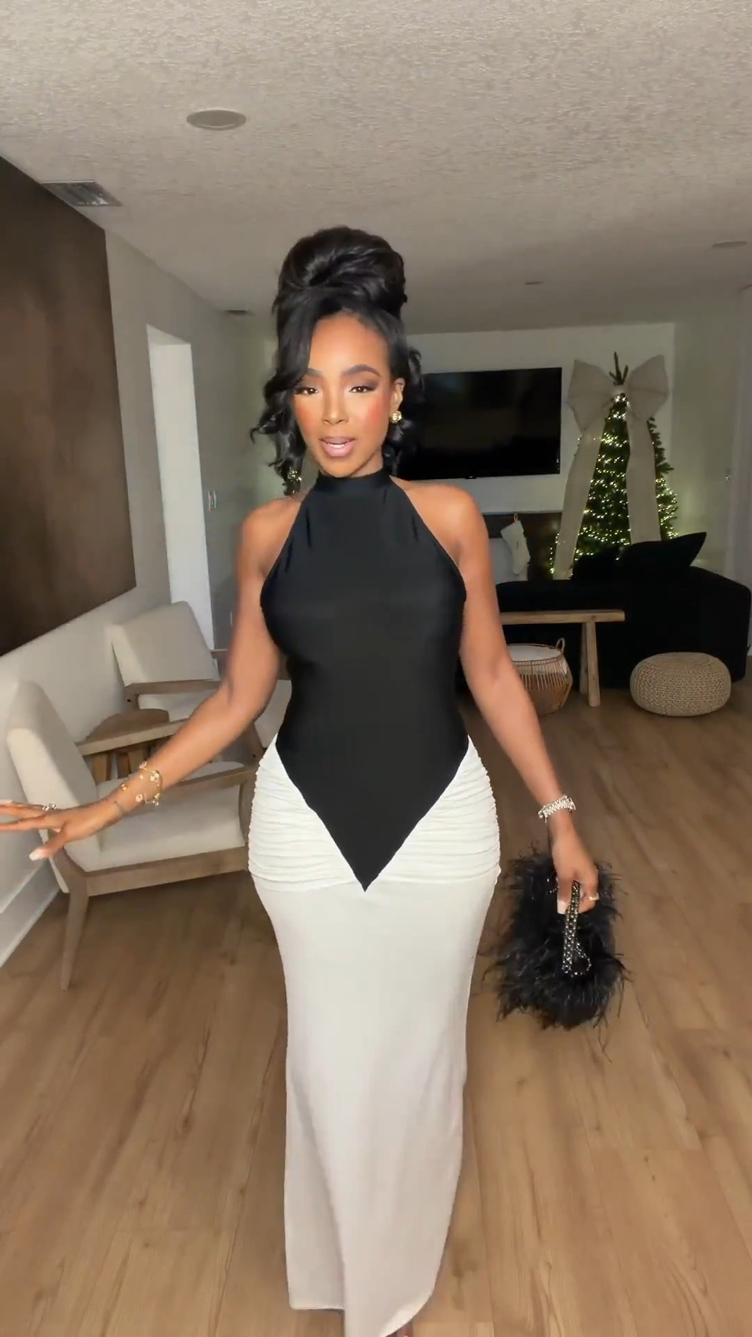 A minimal holiday glam moment — the backless halter top and ruched white maxi skirt create a clean, elegant silhouette that stands out without trying. Effortless, elevated, and perfect for any festive evening.

Perfect for winter parties, holiday dinners, and chic night-out plans.

📏 Sizing: Top (XS) • Skirt (0)
Height — 5’4” | 138 lbs | Bust — 34D | Waist — 27” | Hips — 40”

backless halter outfit inspiration, ruched white skirt styling, chic neutral holiday look, minimal evening outfit ideas, elegant night-out fashion

✨ Everything linked below for easy shopping

Follow me on Instagram and YouTube @kirasfashionfinds

#LTKHoliday #LTKootd #LTKPetite