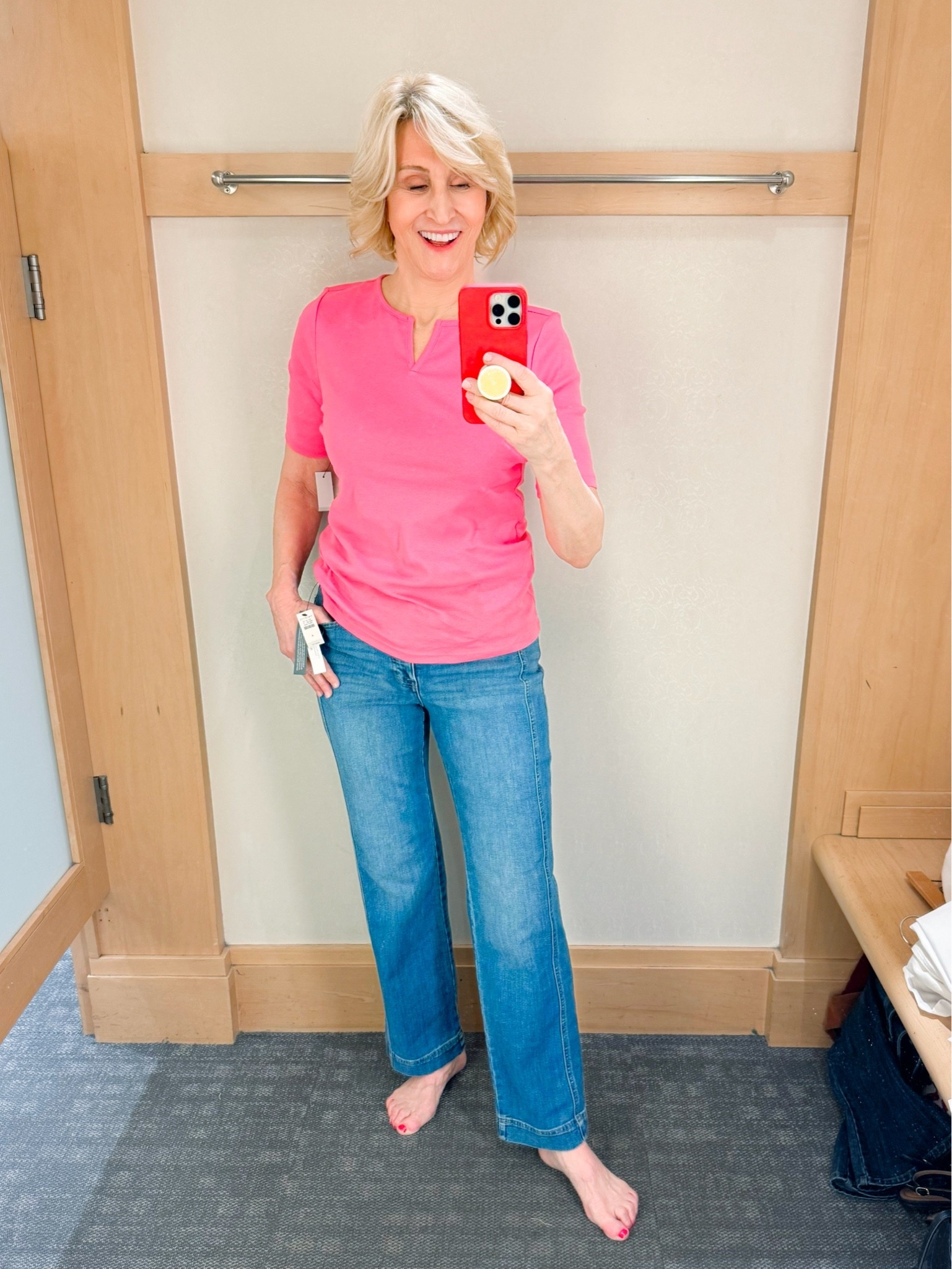 Lately I’m all about easy pieces that still feel a little elevated 💕 This pink 3/4 sleeve top is one of those staples that just works, and paired with wide leg jeans it gives that relaxed-but-put-together vibe I love.

It’s comfy, flattering, and perfect for days when you want to look like you tried… without actually trying too hard 💁‍♀️✨

#LTKootd #LTKSeasonal #LTKOver40