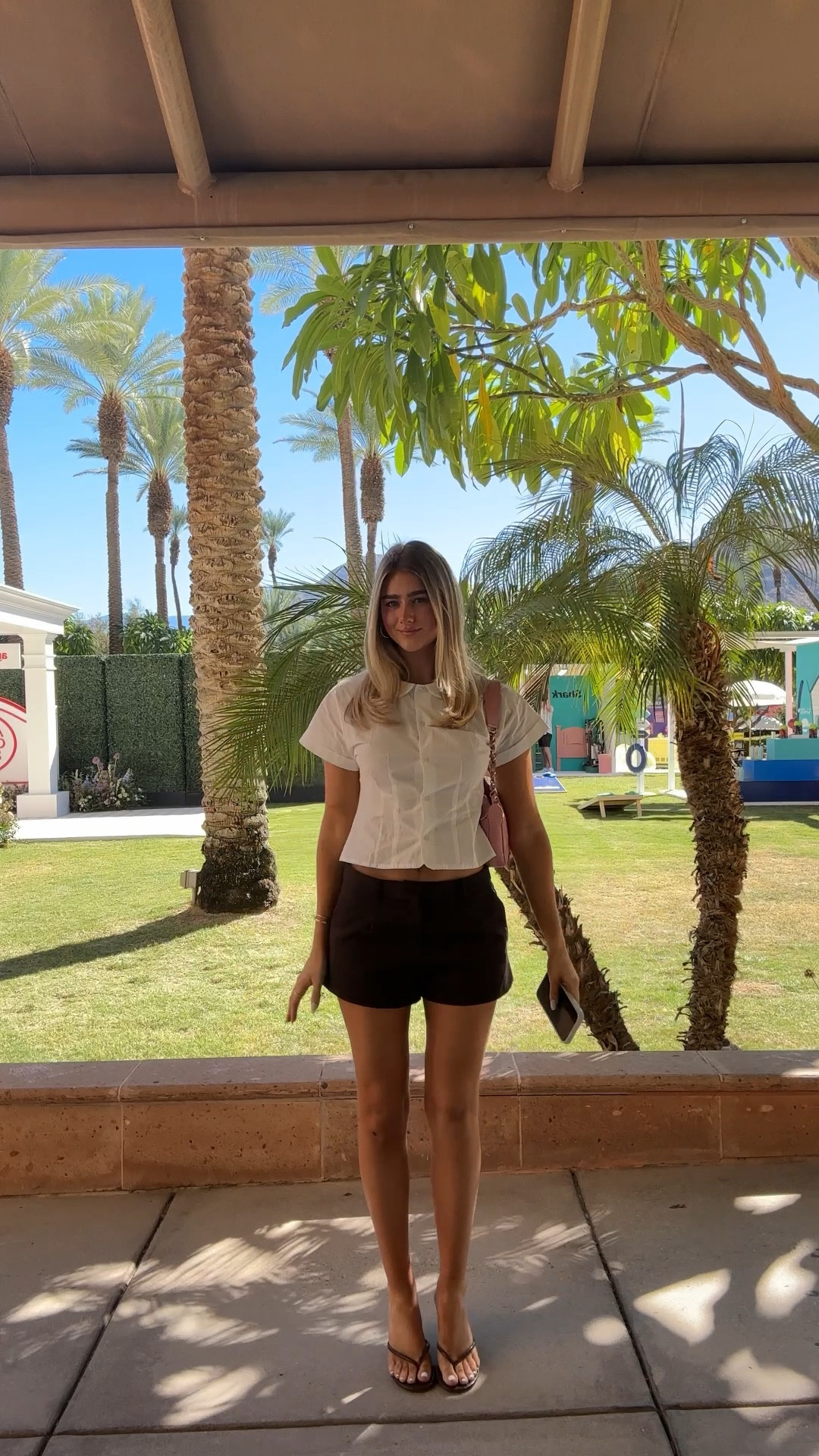 Outfit linked! 

M top 
10 shorts 
Bag is vintage xx 

#mymummadeit #prettylittlething #ootd #onemile

#LTKspring #LTKtravel #LTKaustralia