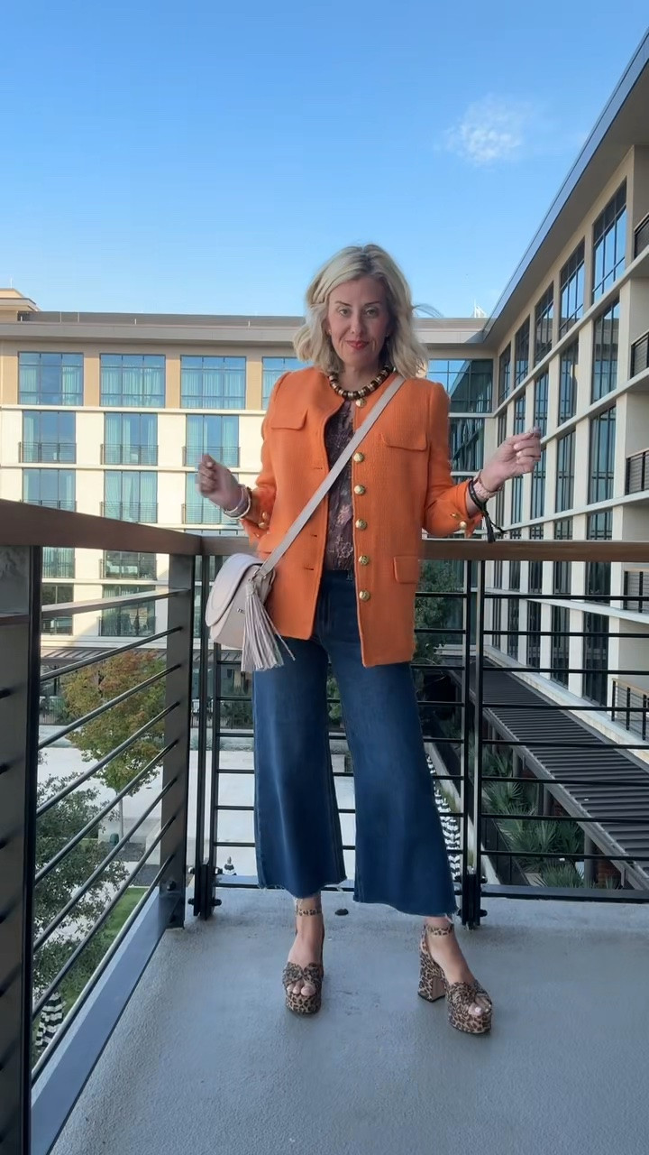 Cuteness overload with this look!! Obsessed with this jacket! 
Top - small
Jacket - xs
Jeans - 26P
Heels - 8 tts 

*code Catherine20 at Allie + Bess 
*code Catherine15 at Gigi New York

#LTKootd #LTKmomlife #LTKCon