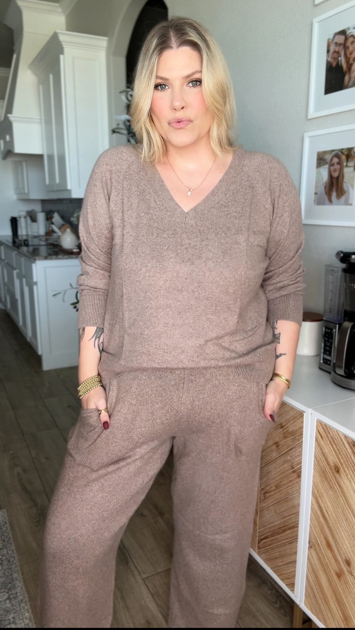 The perfect cozy matching set 👌🏻 both pieces on sale 

XL in top
XL tall in pants


#LTKPlusSize #LTKSaleAlert