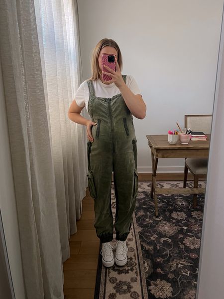 Size medium (tts don’t size up for pregnancy) in these overalls! Stretchy and soft material that works great with a bump also! Sneaks tts 7.5 and tshirt is size 8 from lululemon 

#LTKshoecrush #LTKbump #LTKstyletip