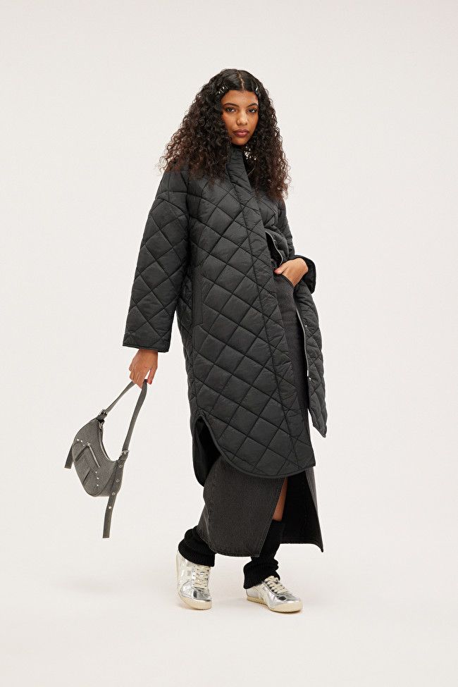 Oversized quilted puffer coat | Monki