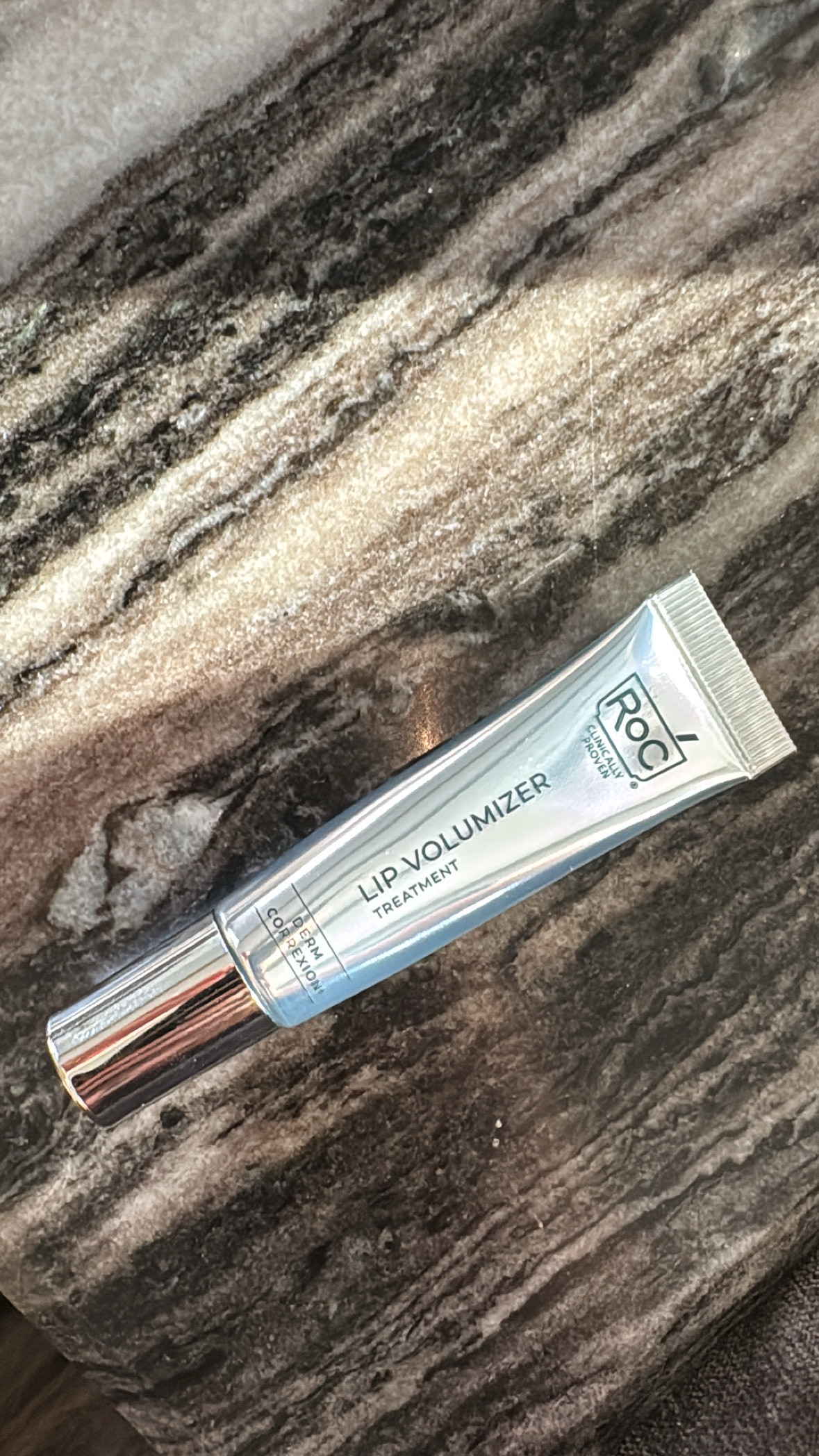 Love this! Super hydrating and def. plumping! You can use on bare lips or over your lip color. 90% of people noticed a difference.  

 #LTKselfcare #LTKFindsUnder50 #LTKBeauty