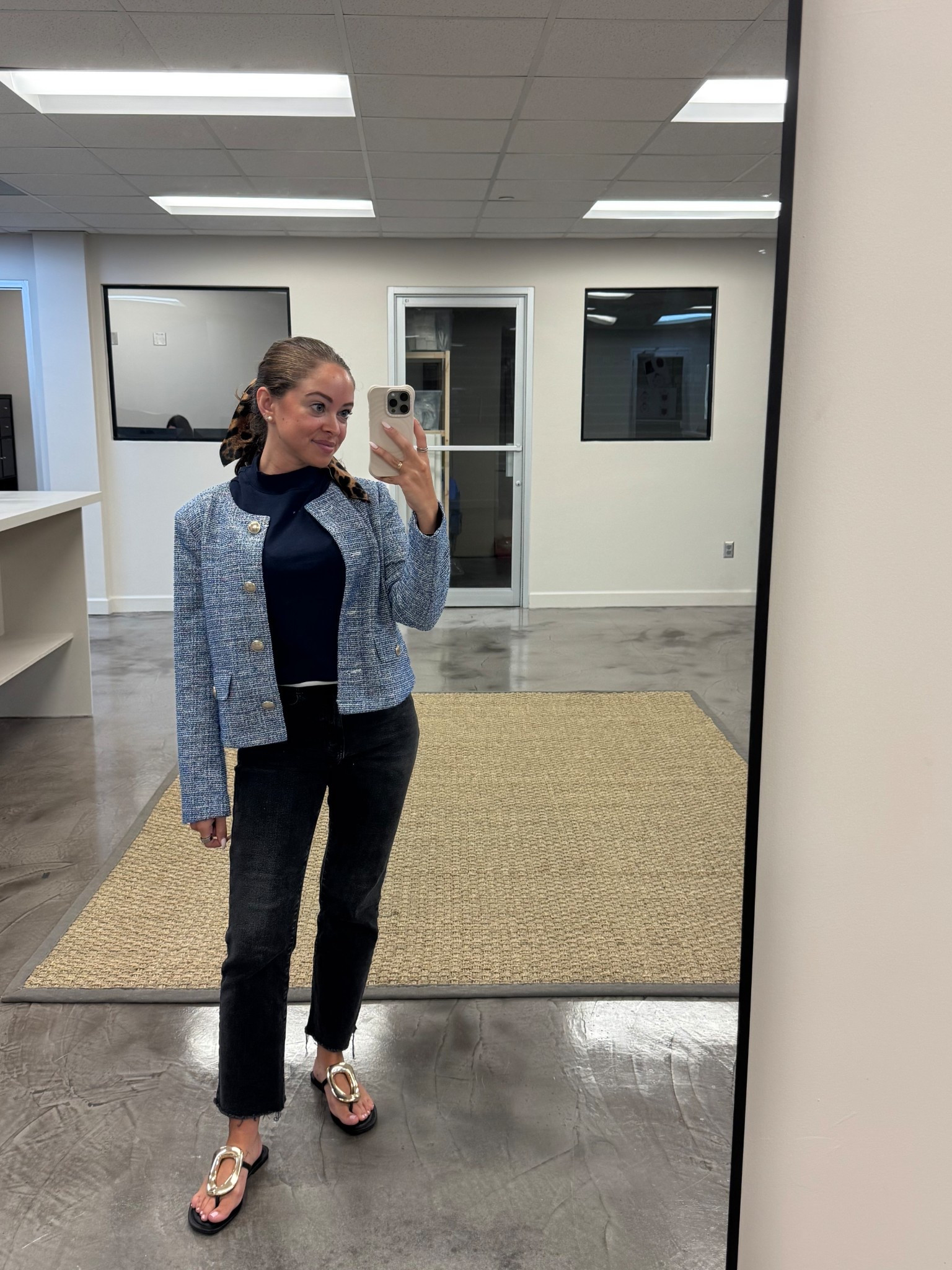 Midweek outfit

Jeans: Zara


#LTKPetite #LTKWorkwear #LTKStyleTip