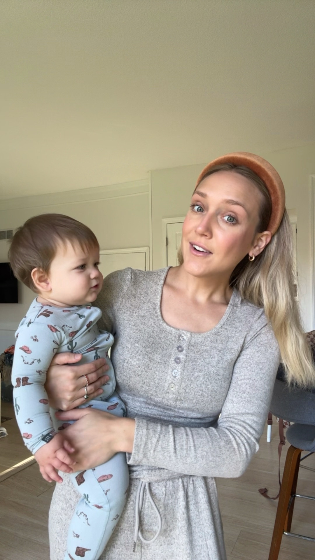 A great November find!! Wearing a size small 

#LTKStyleTip #LTKSeasonal #LTKFindsUnder50