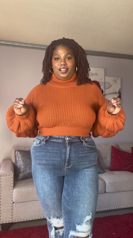 A good stretchy pair of jeans that are big gworl friendly will always be a yes for me! @willowchicboutique came through for us ladies!

#LTKstyletip #LTKmidsize #LTKplussize
