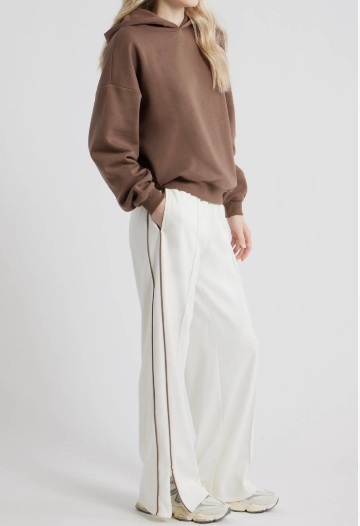 Track pants


#LTKmomlife #LTKfitnessgoals #LTKActive