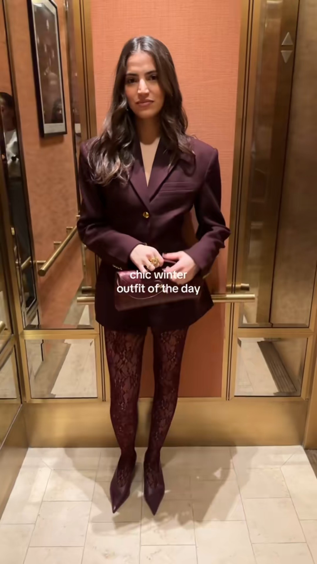 Wearing size XS in blazer 

#LTKgrwm #LTKootd #LTKHoliday