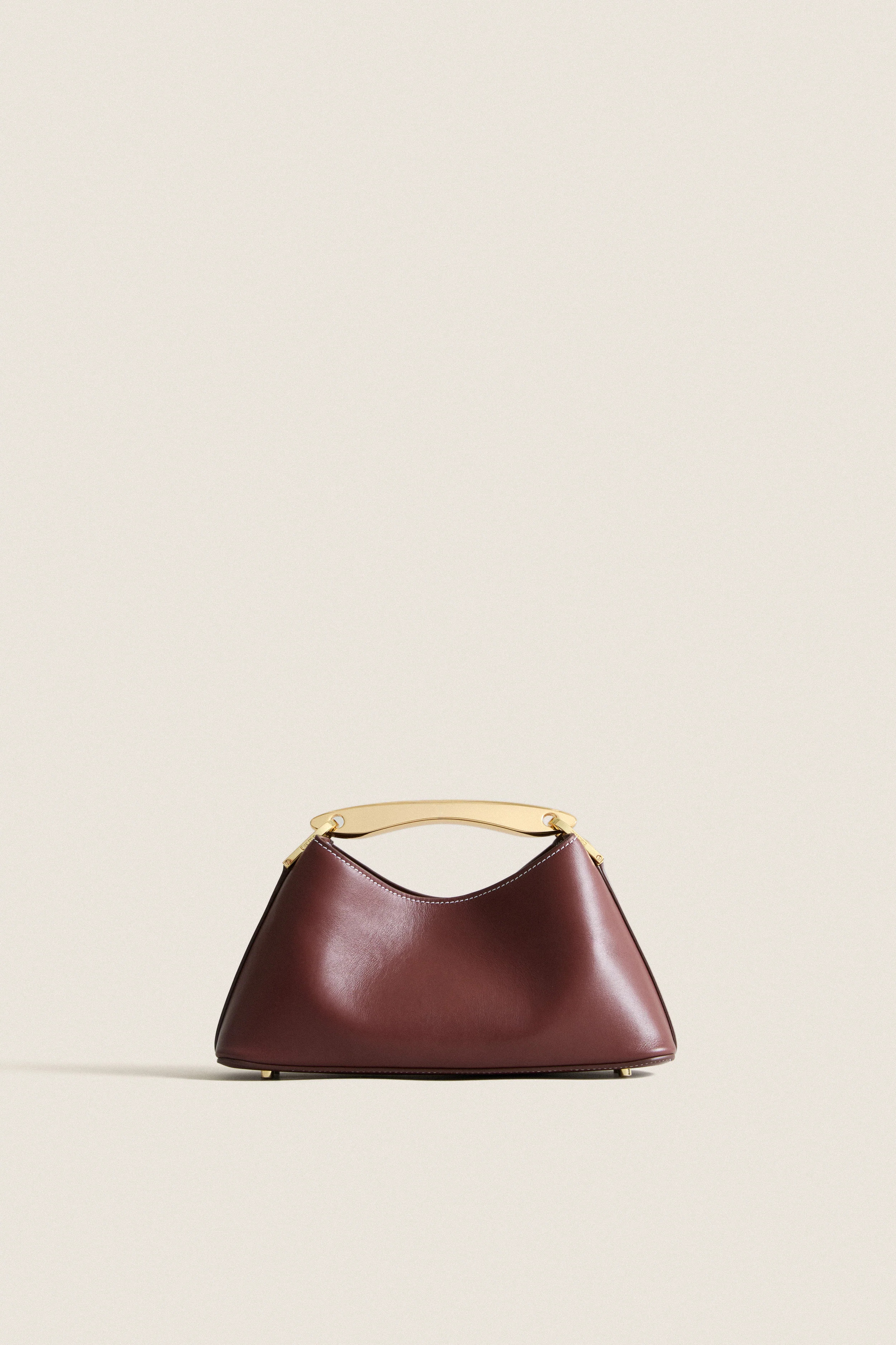 Russet Mini Boomerang Bag | Tuckernuck (US)