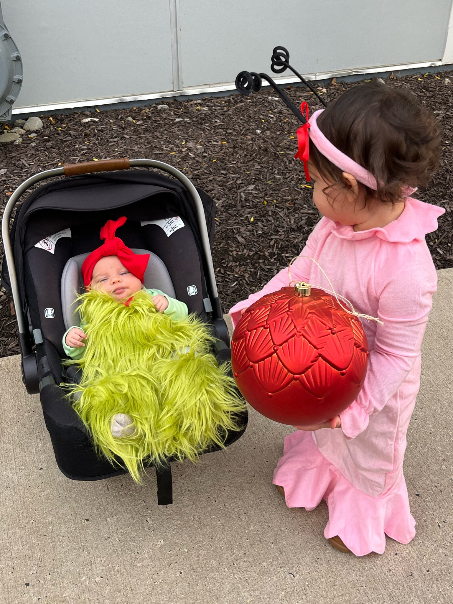 Halloween | costumes | Halloween kids costumes | the grinch | Cindy Lou who | baby costumes | toddler Halloween costumes | October 

#LTKHalloween #LTKSeasonal #LTKKids