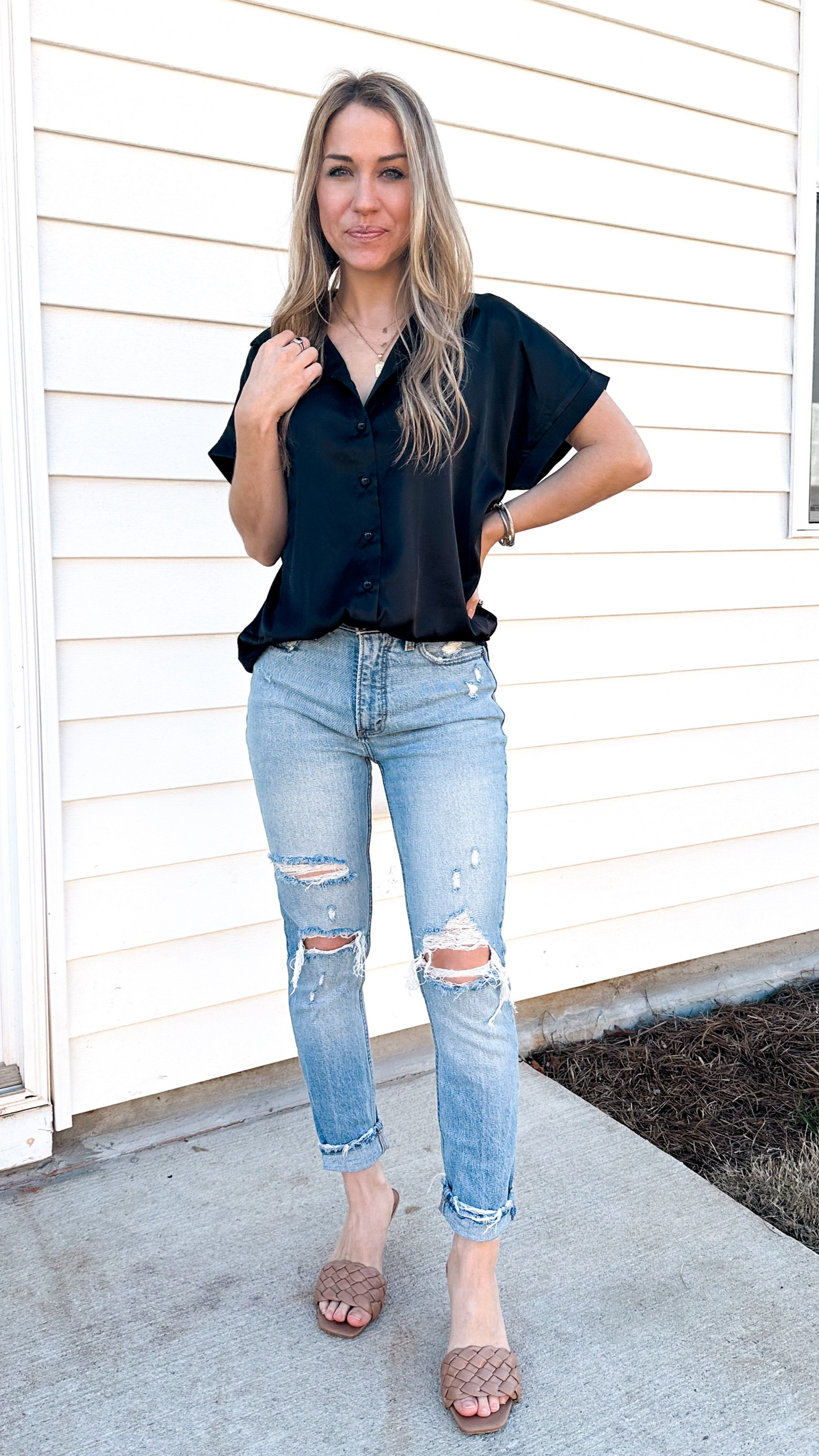 Silk satin button short sleeve top , work casual, casual fit, Amazon fashion 

#LTKbump #LTKfindsunder50 #LTKstyletip
