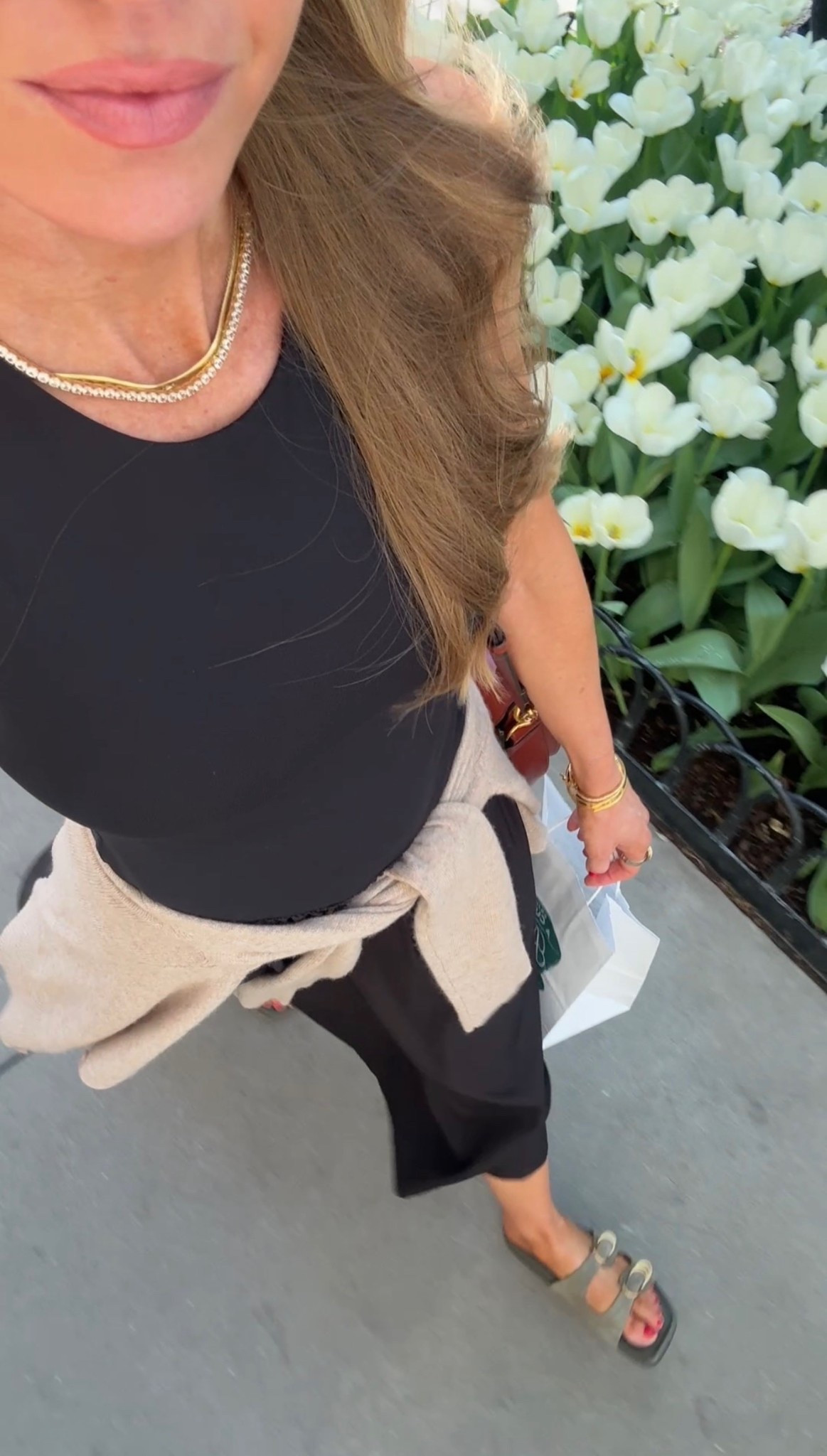 My favorite cashmere cardigan! 

#LTKSeasonal #LTKootd #LTKdayinmylife